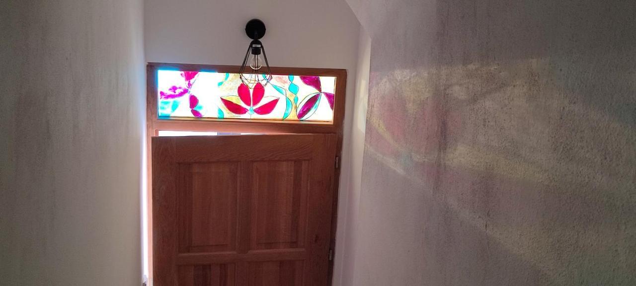 Apartmán pod Hradem NOVÉ WiFi/AC Šternberk Exterior foto